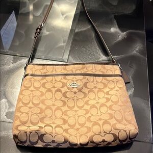Coach crossbody bag NWOT